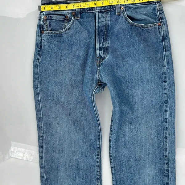 501 Levis Jeans - 32W 33L Blue Cotton