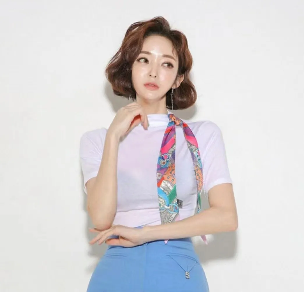 Basic Turtleneck Shortsleeves Stretchy Top
