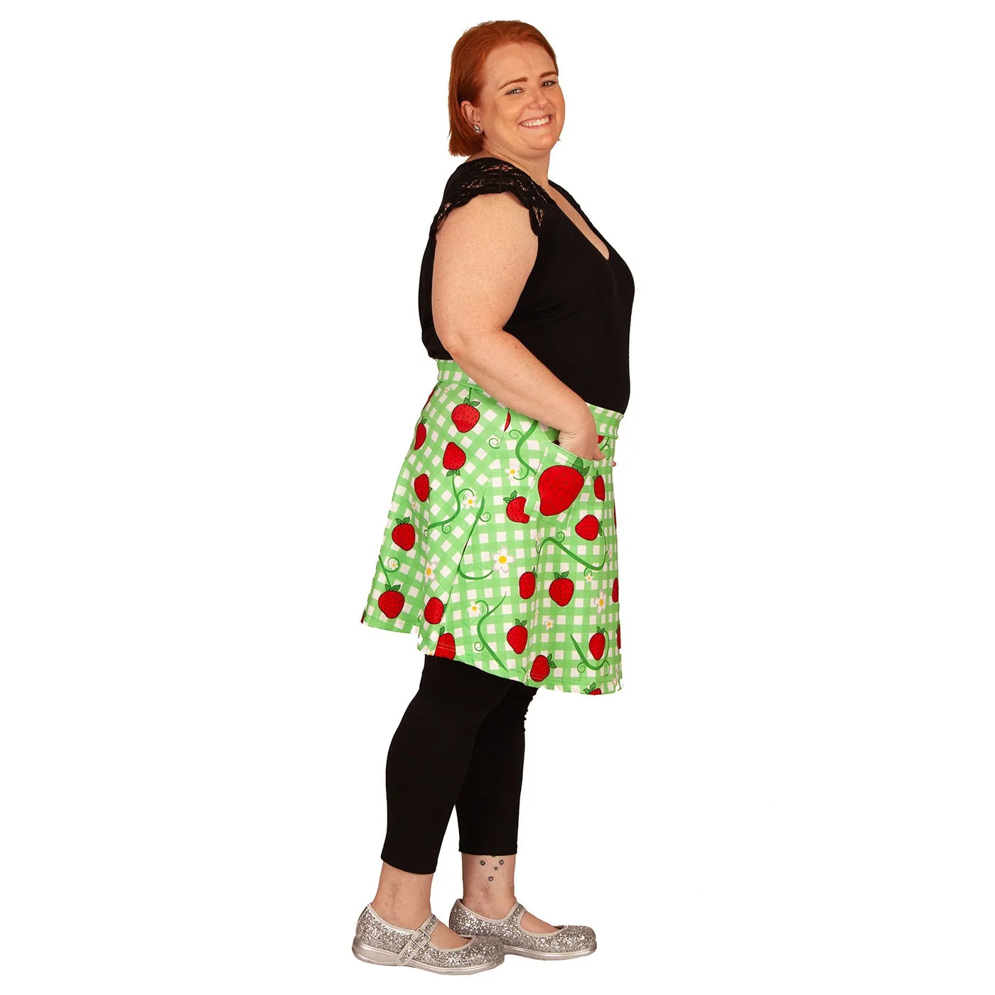 Berry Picnic Short Skirt With Pockets