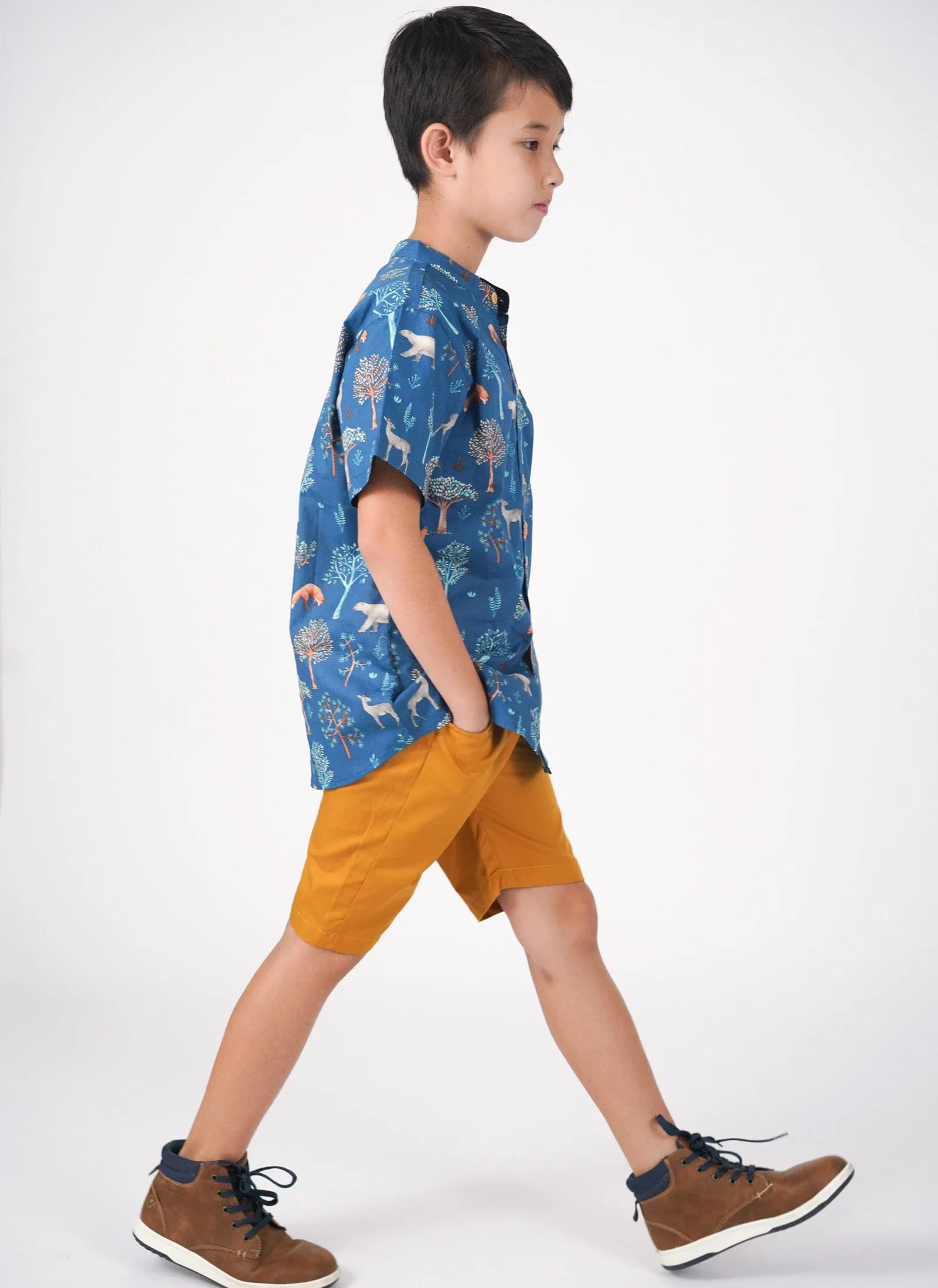 Mandarin Collar Shirt - Animals in Autumn (Blue)